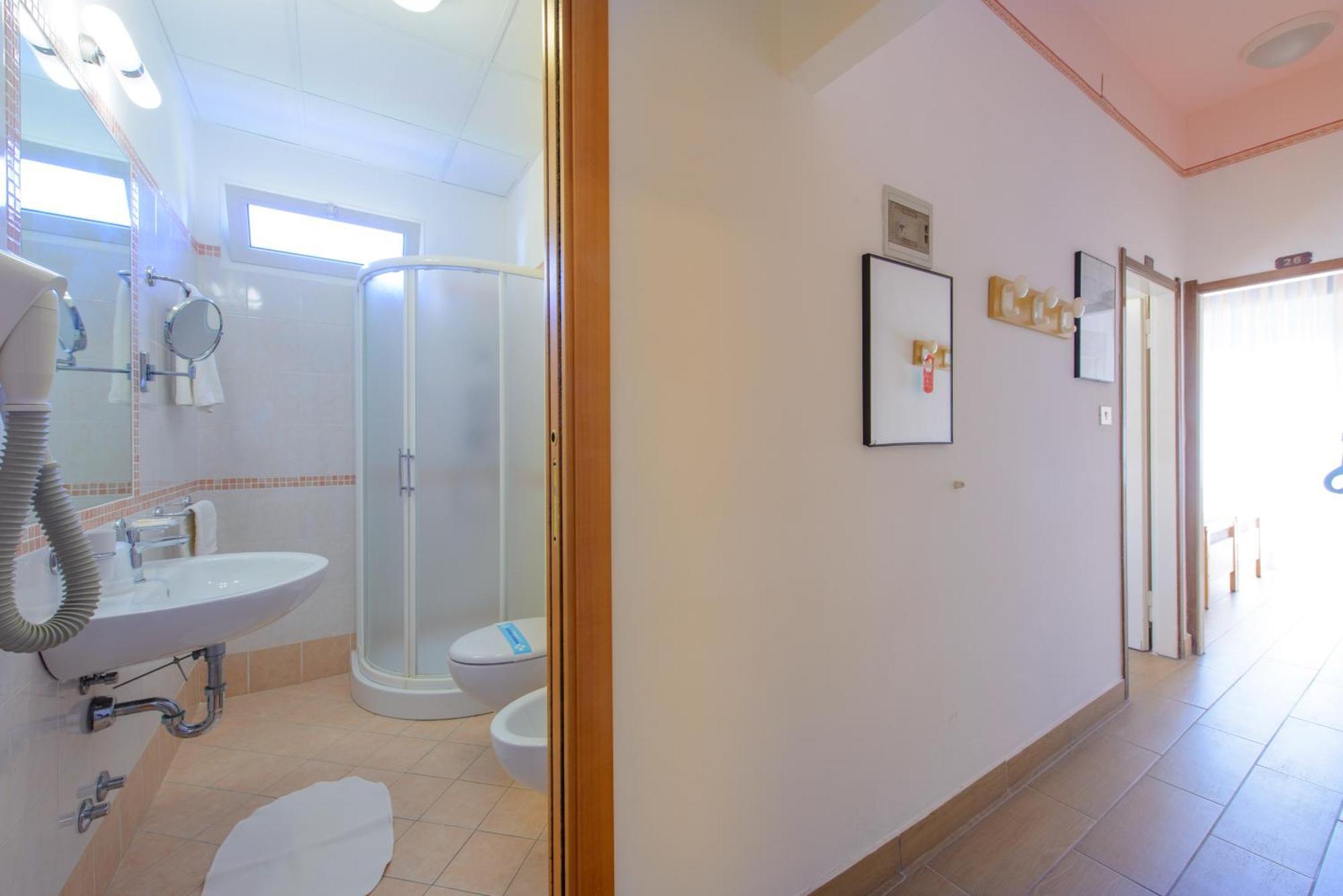 Hotel Colorado Rimini Exterior foto